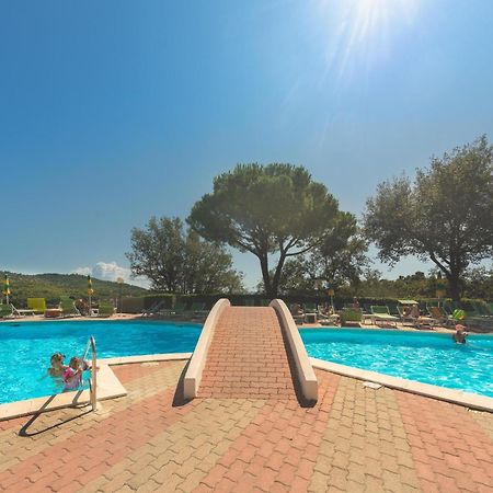 Villino Garden & Pool Hotel Marina dʼMarina dʼAndora Kültér fotó